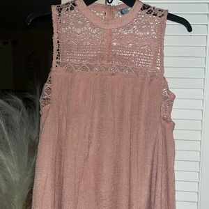 Women’s Lace Sleeveless Dress